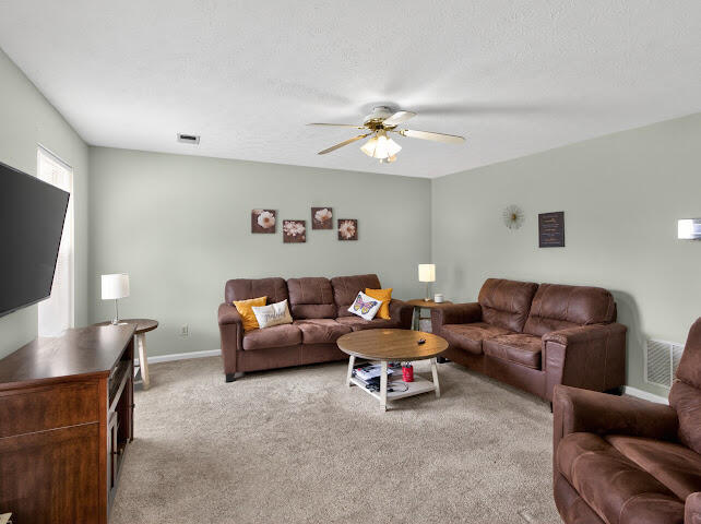 502 Tecumseh Trail A Property Photo 9