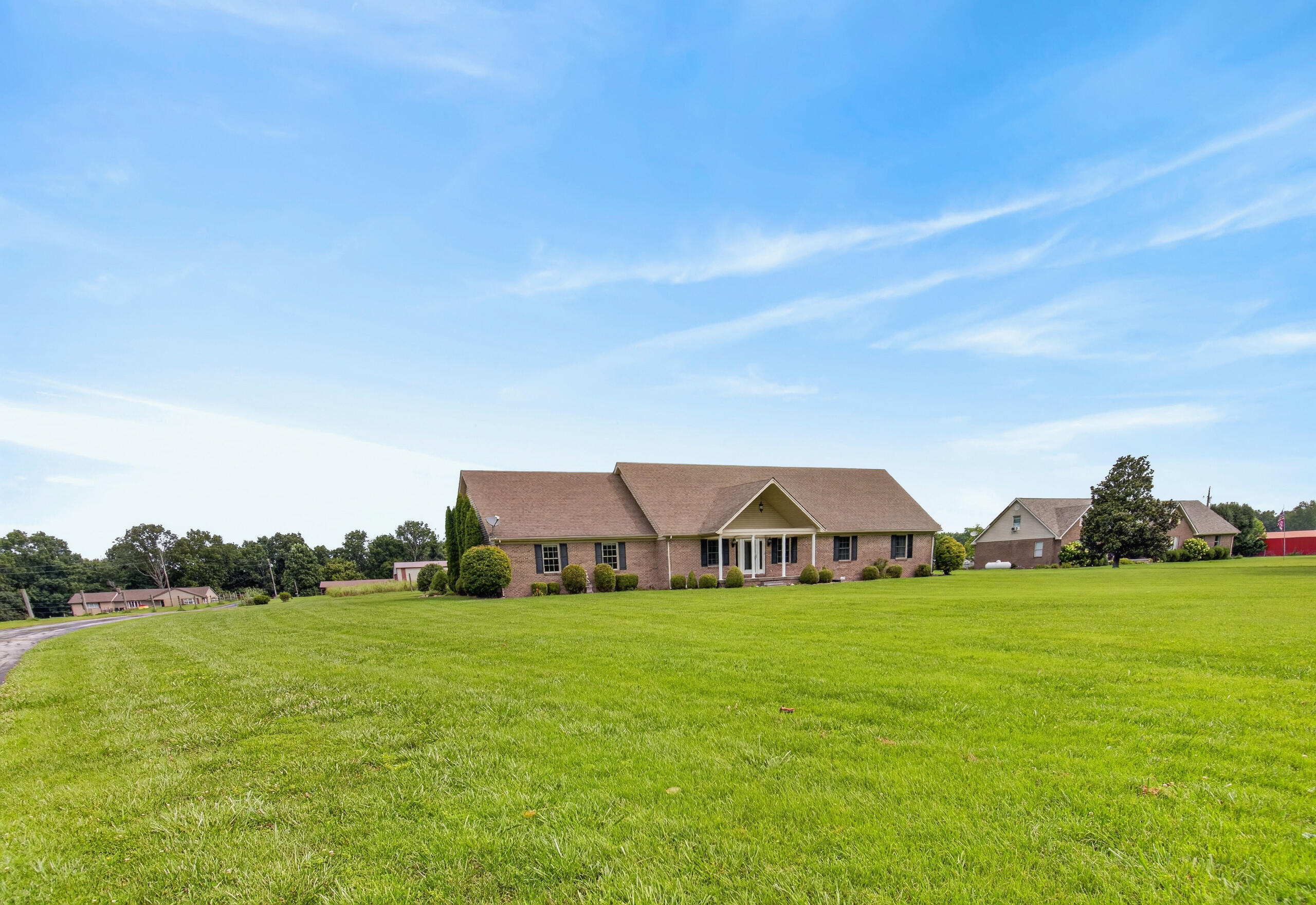 1408 Ky-80 Property Photo 6