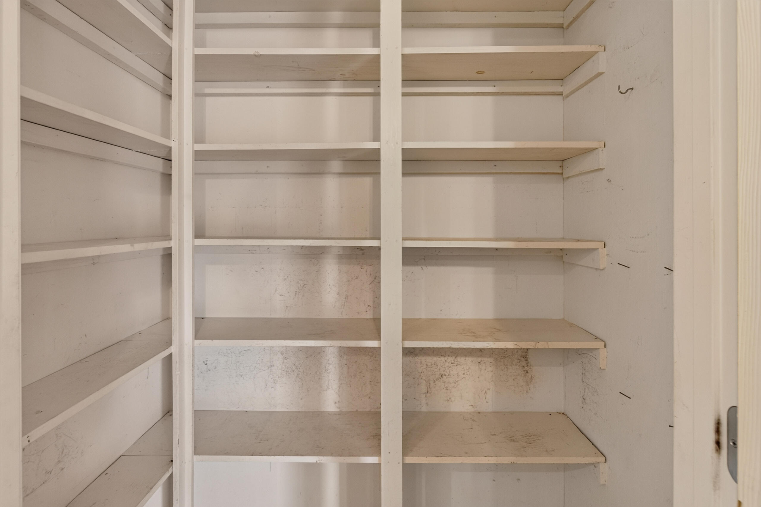 1408 Ky-80 Property Photo 12