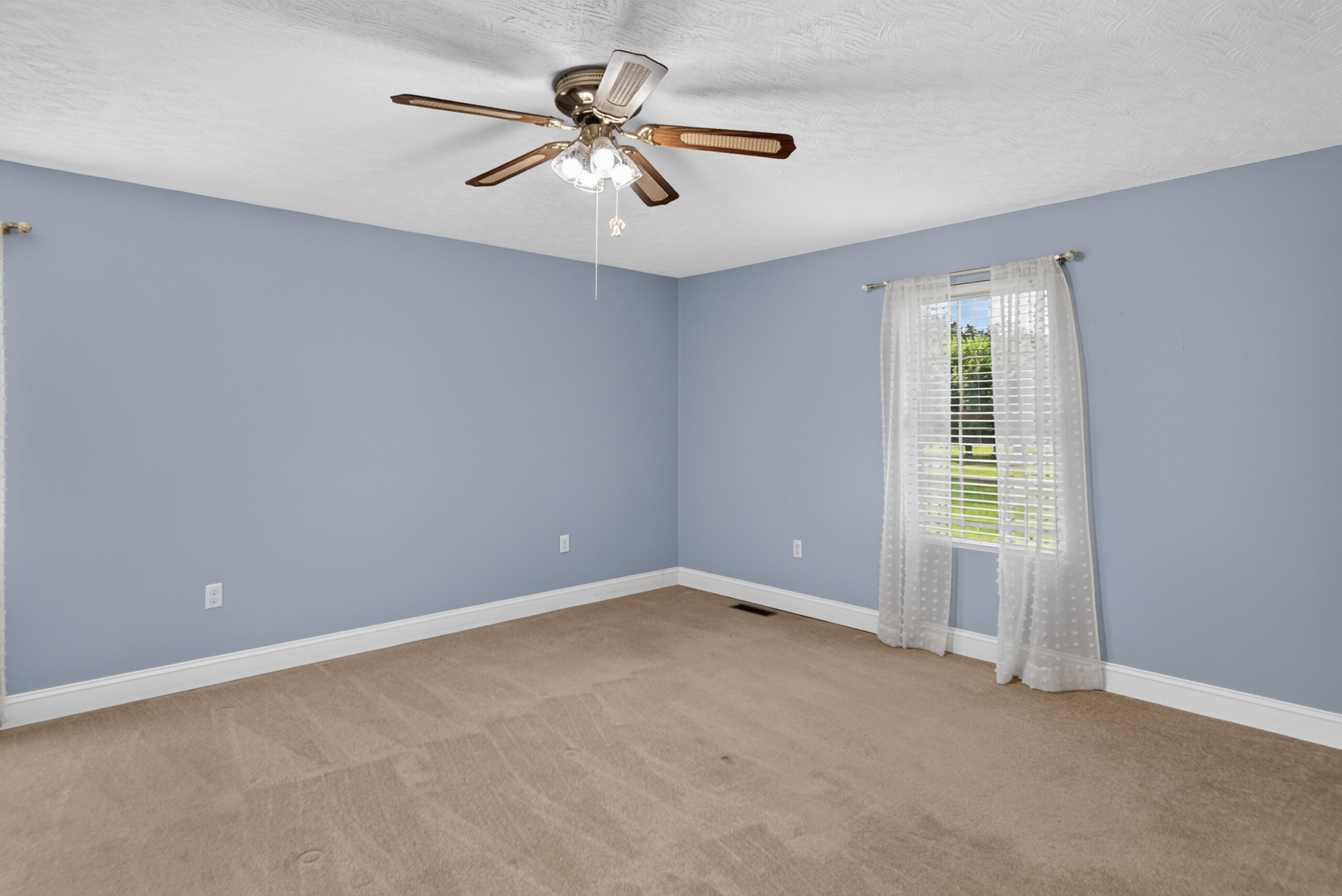 1408 Ky-80 Property Photo 23