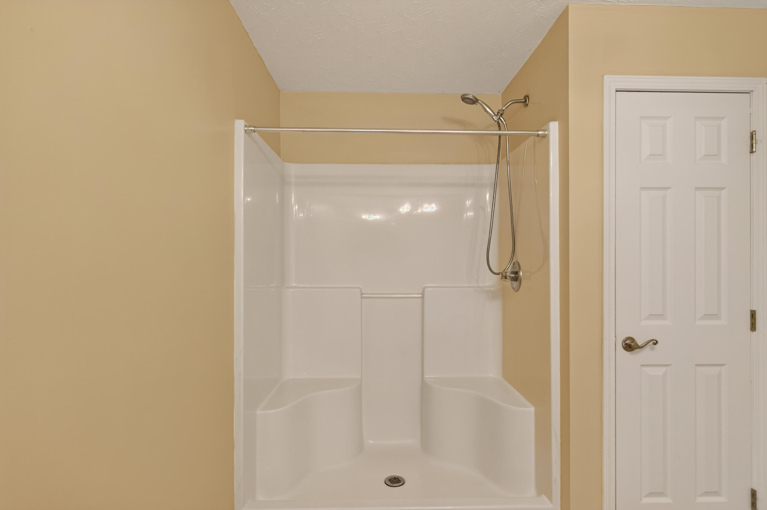1408 Ky-80 Property Photo 32