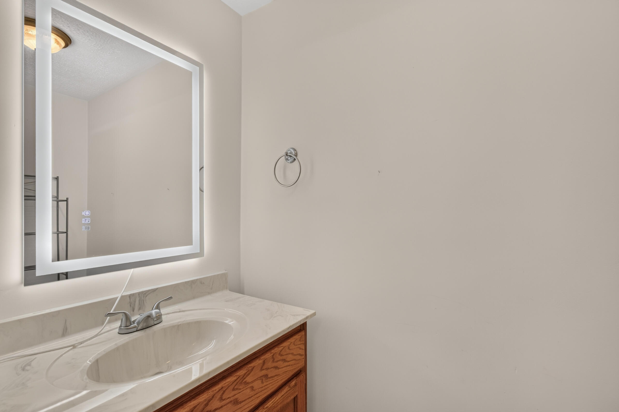 1408 Ky-80 Property Photo 37