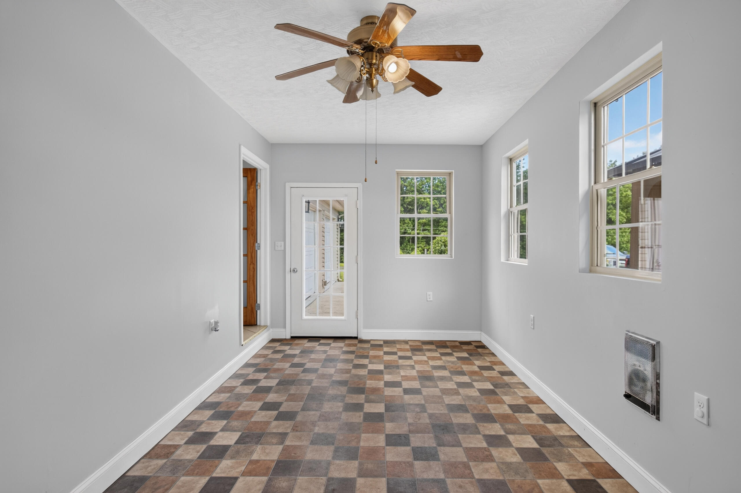 1408 Ky-80 Property Photo 43