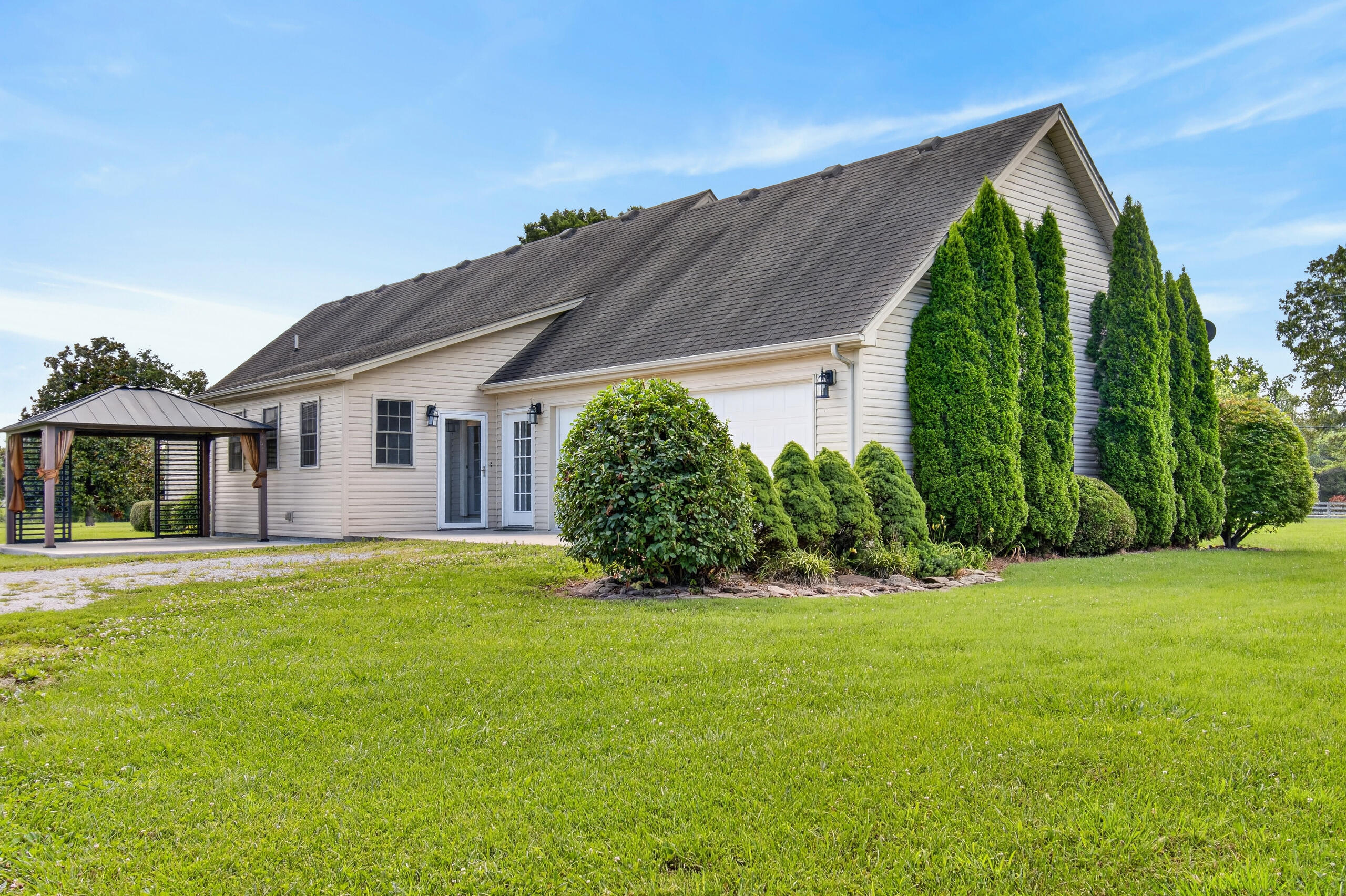 1408 Ky-80 Property Photo 48