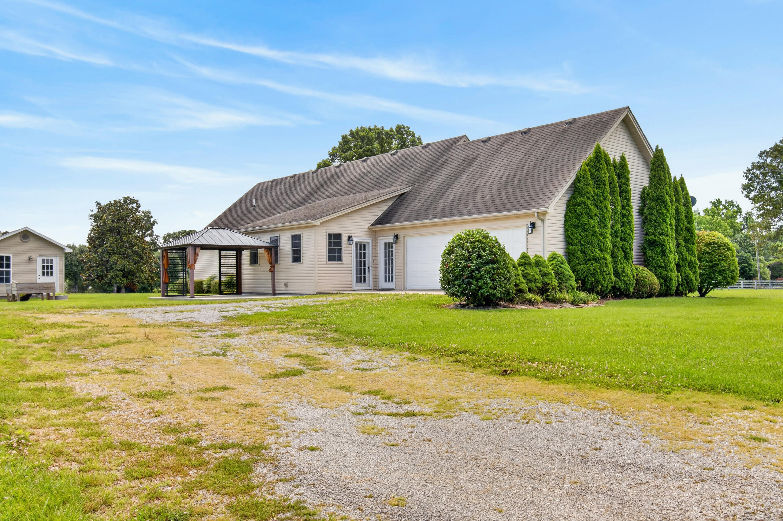 1408 Ky-80 Property Photo 51