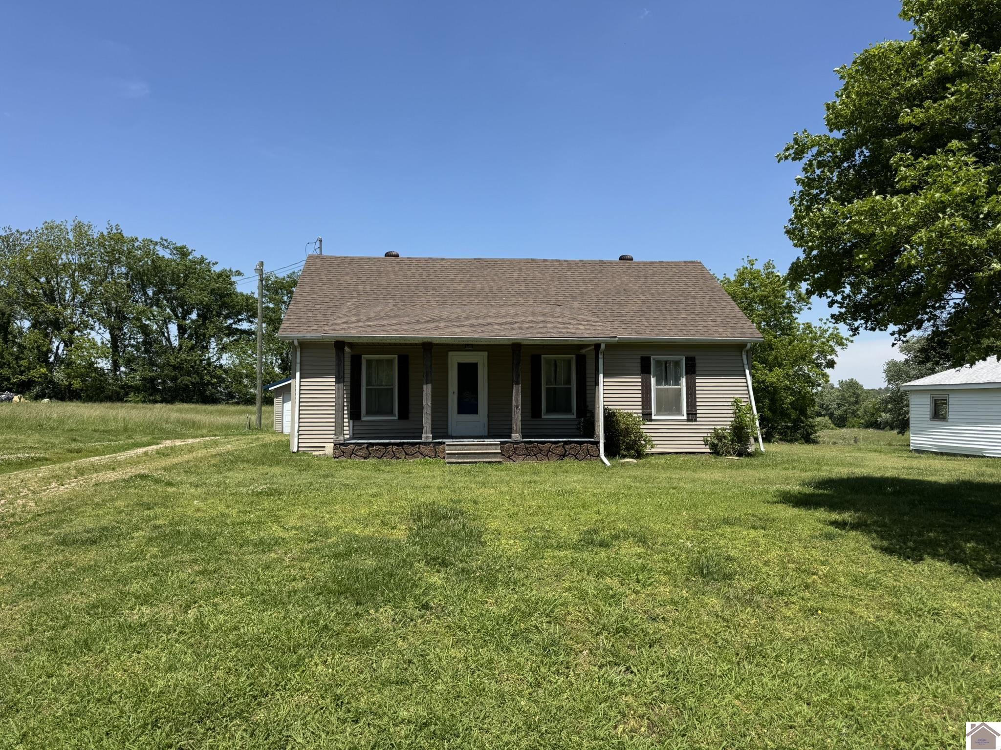 5250 State Route 123 Property Photo 2