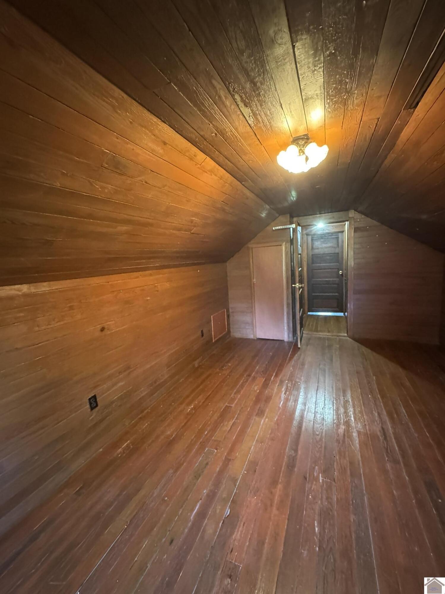 5250 State Route 123 Property Photo 17
