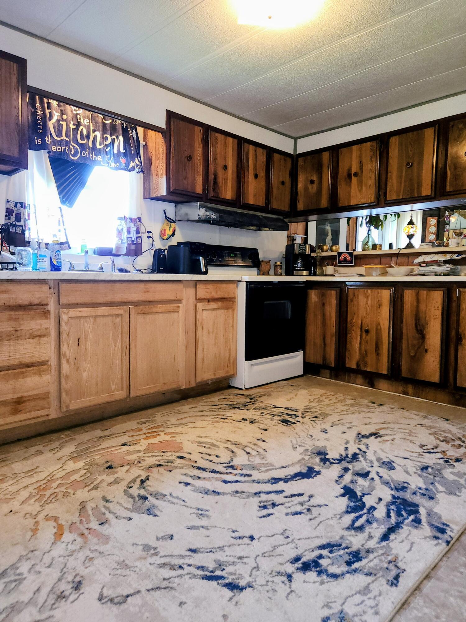 79 White Avenue Property Photo 6
