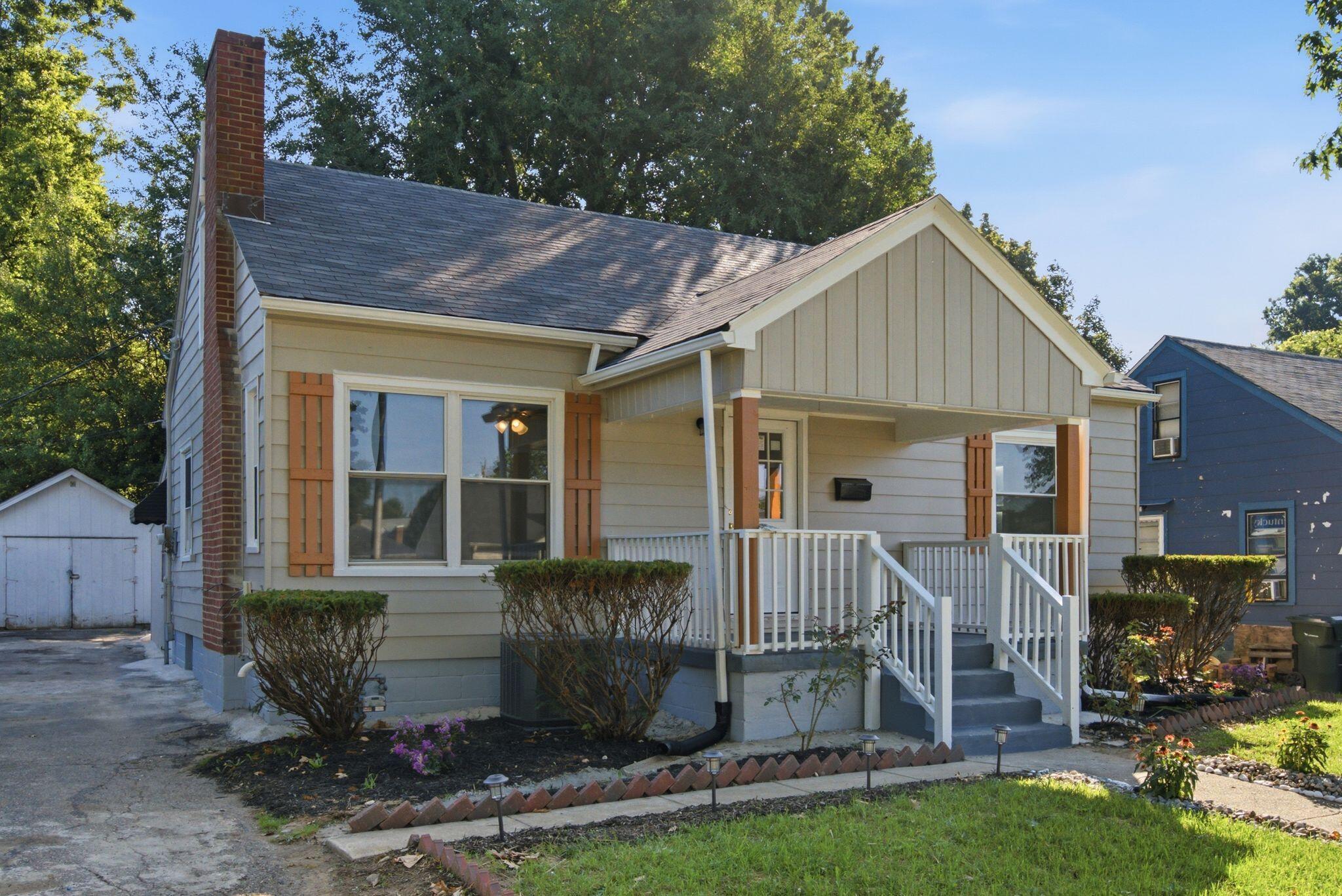 1645 Liberty Road Property Photo 3