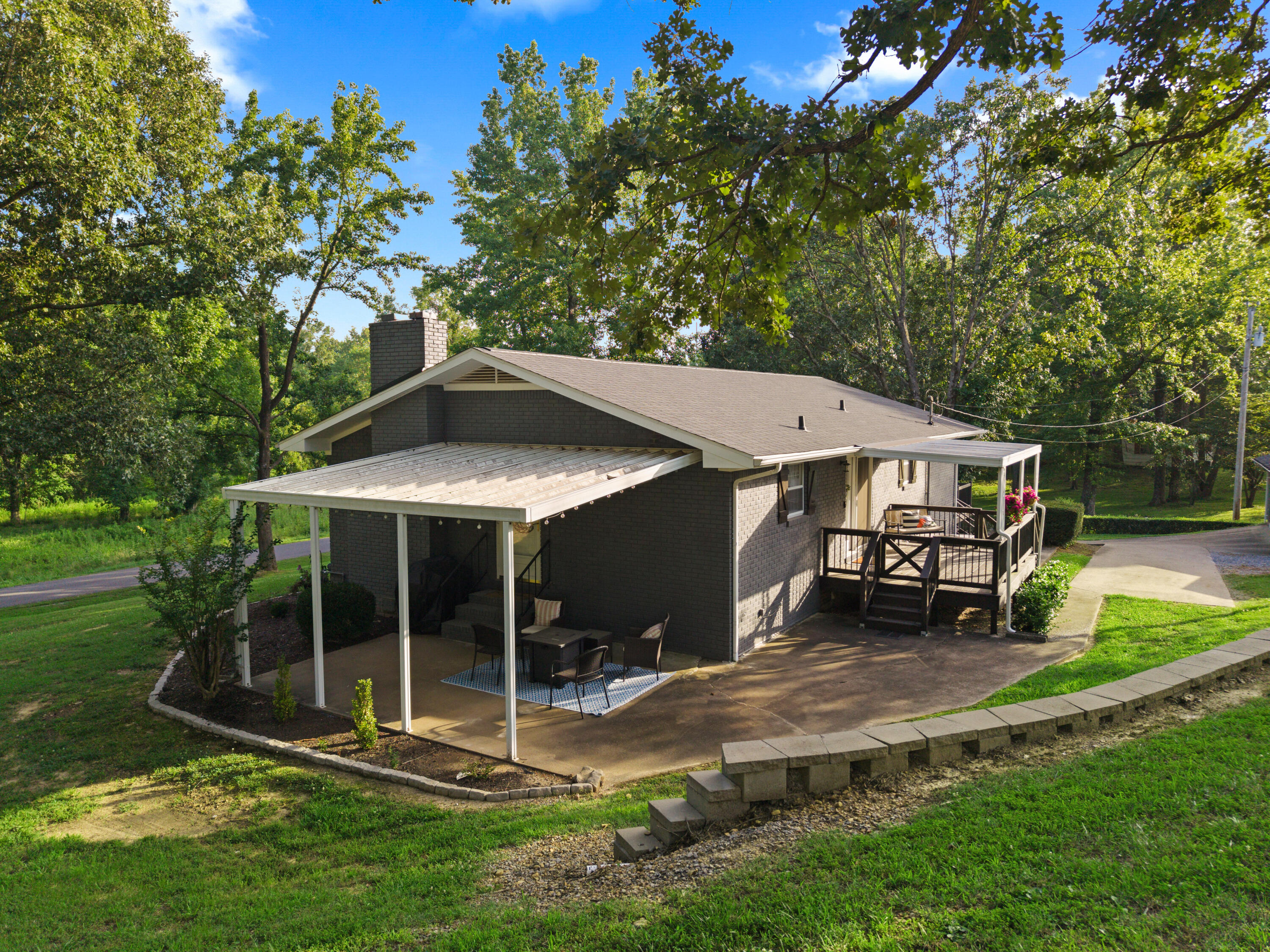 332 Red River Road Property Photo 25