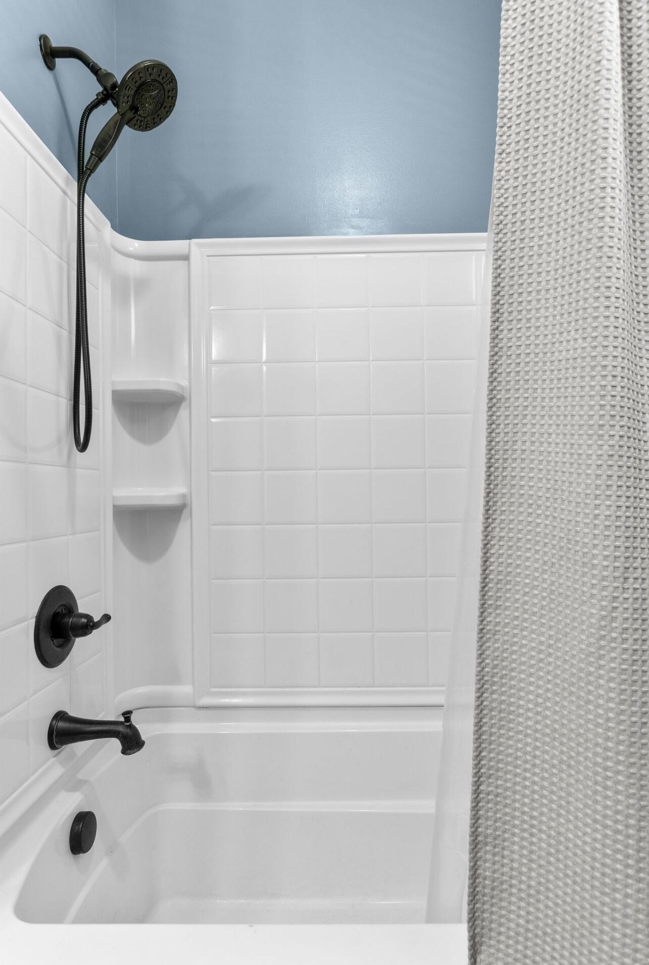 6001 Crabapple Road Property Photo 13