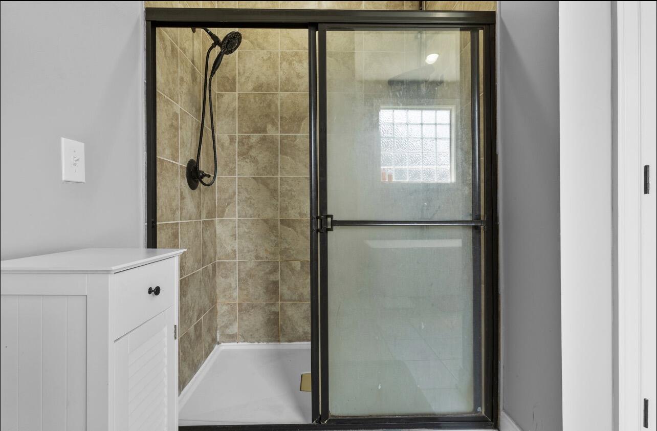 6001 Crabapple Road Property Photo 40