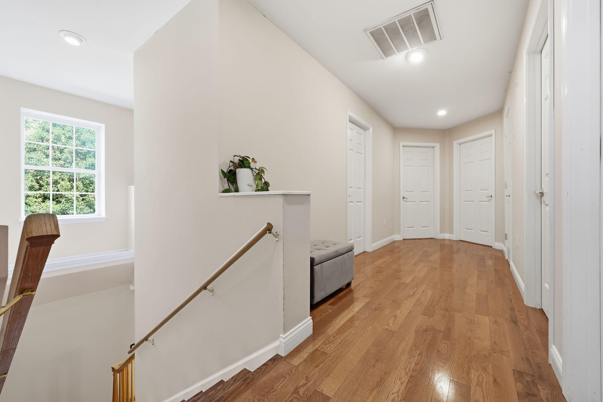 3826 Hickory Hill Drive Property Photo 34