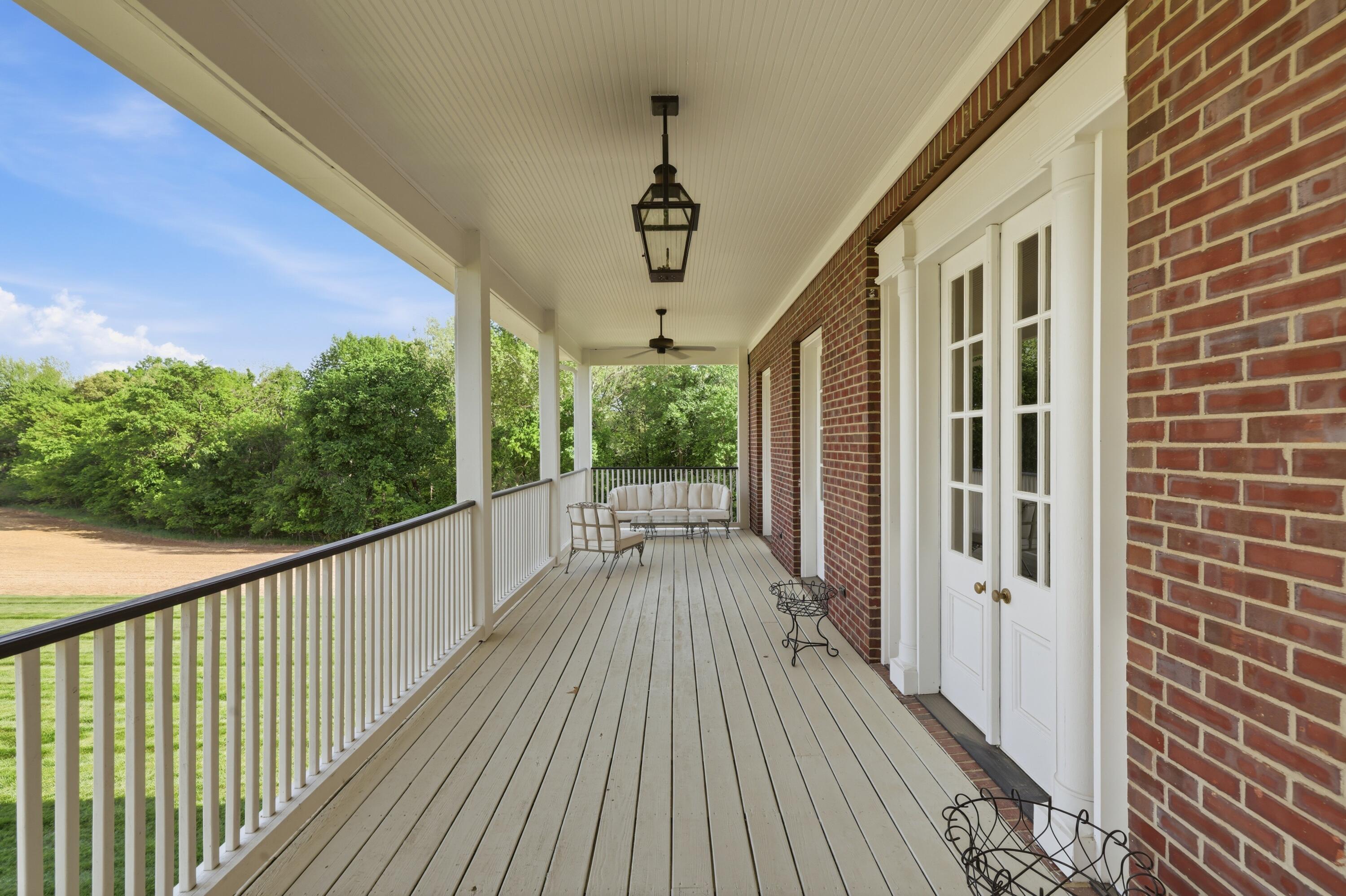 2500 Biggs Road Property Photo 8