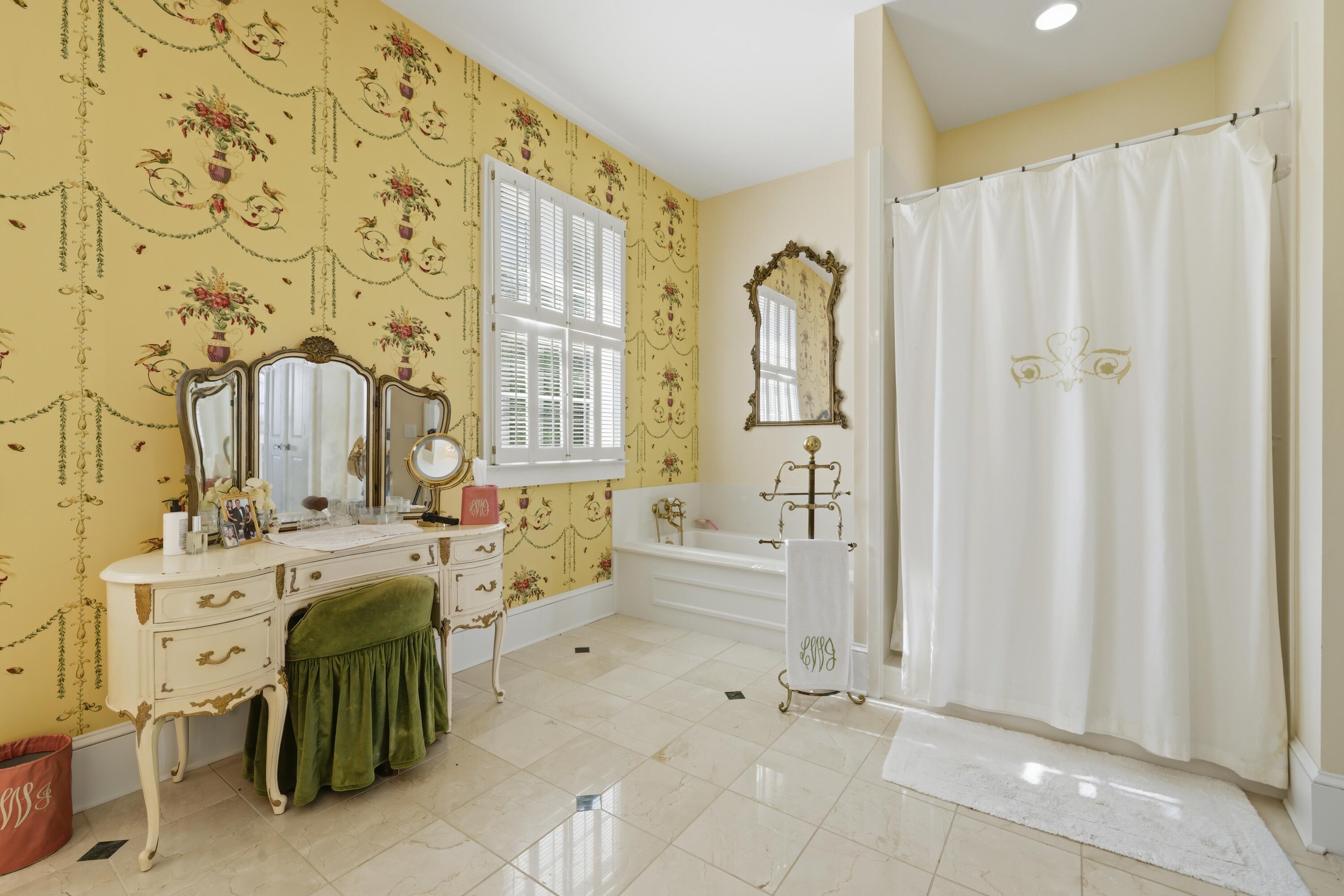 2500 Biggs Road Property Photo 43