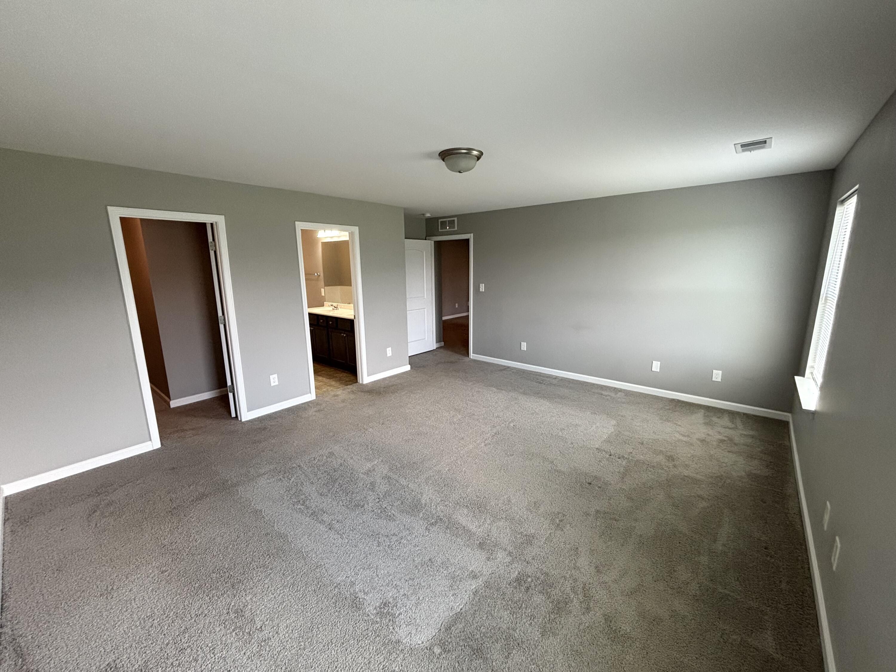 2436 Feathersound Way Property Photo 9