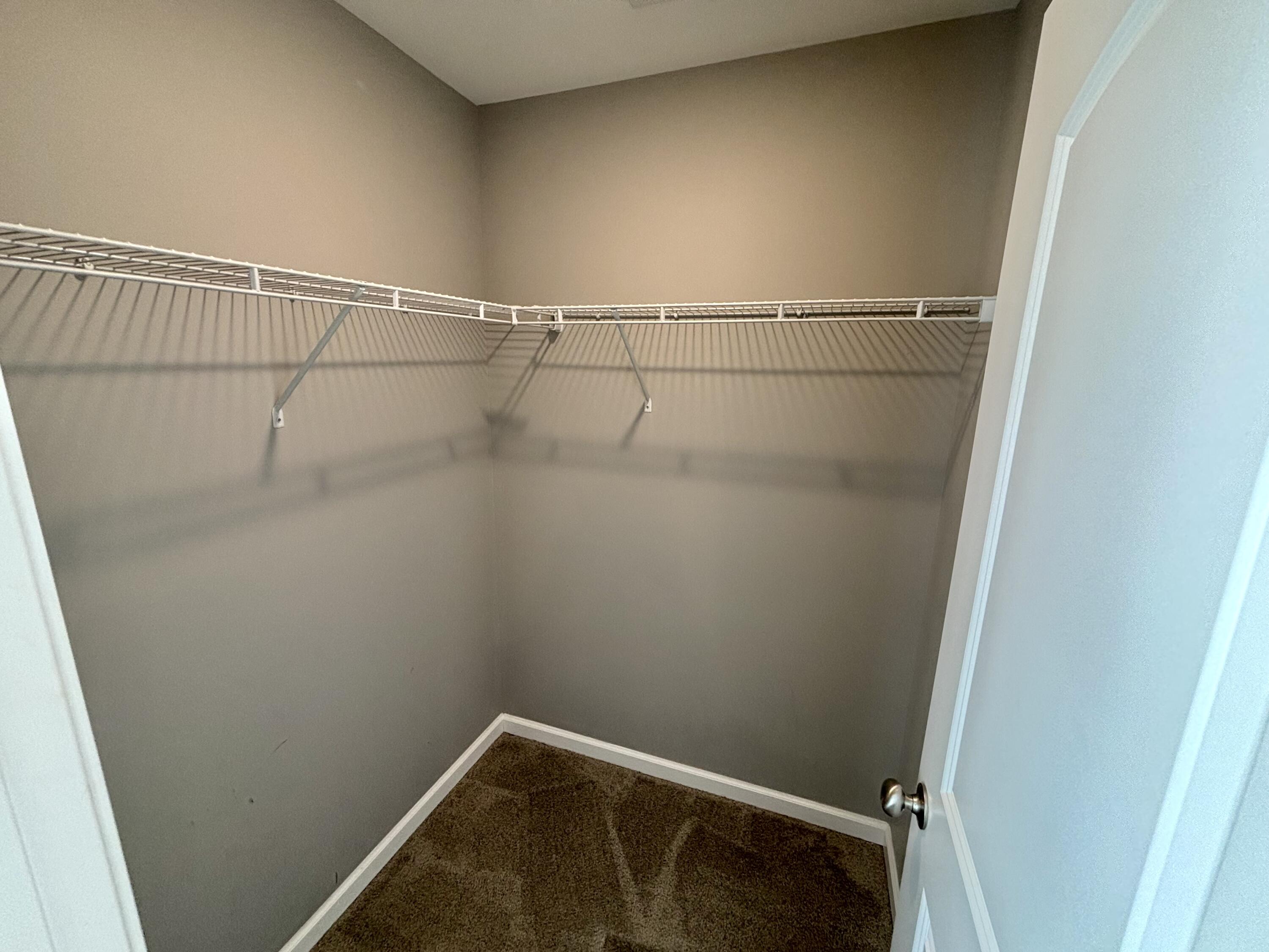 2436 Feathersound Way Property Photo 17