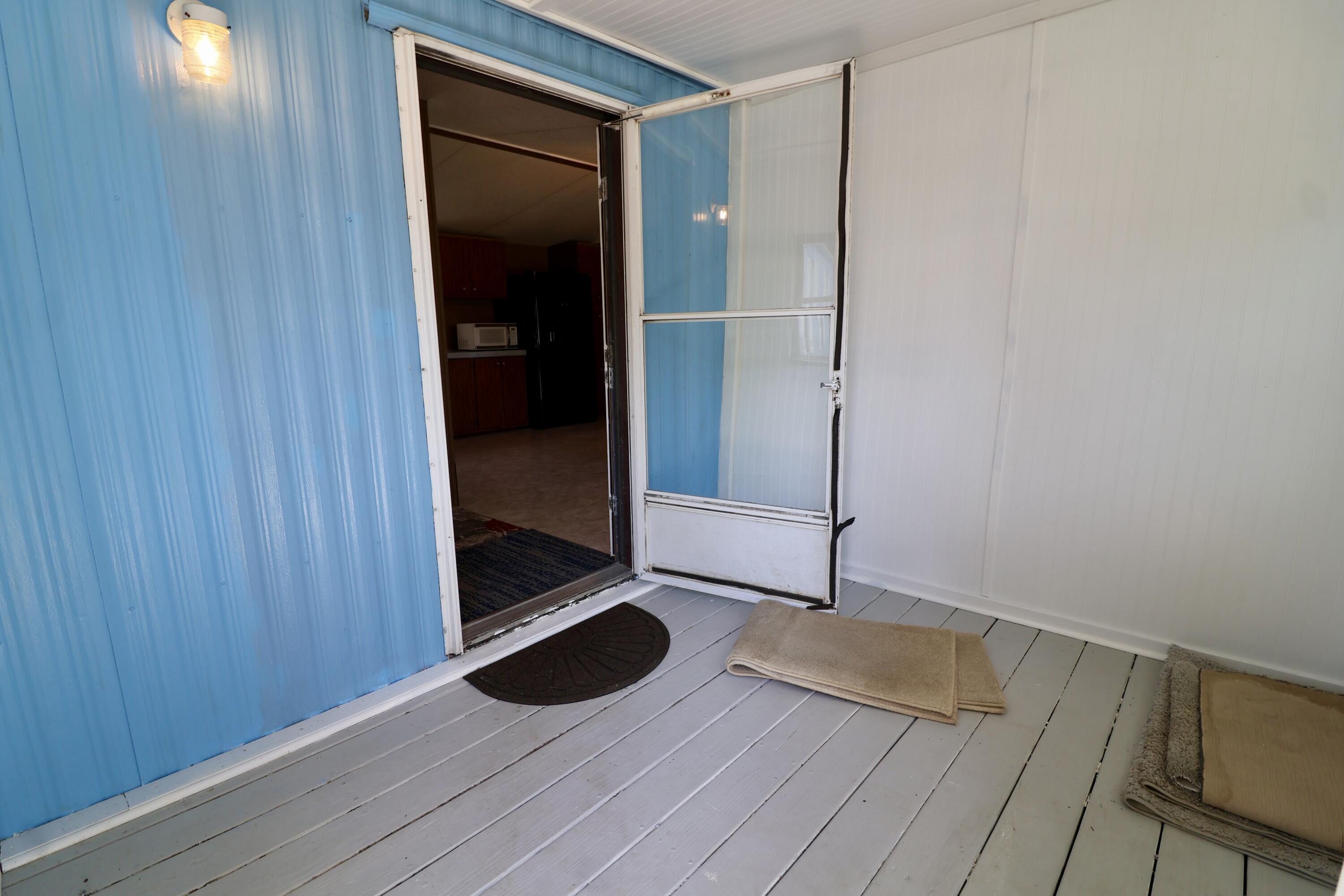 212 Virginia Circle Property Photo 4