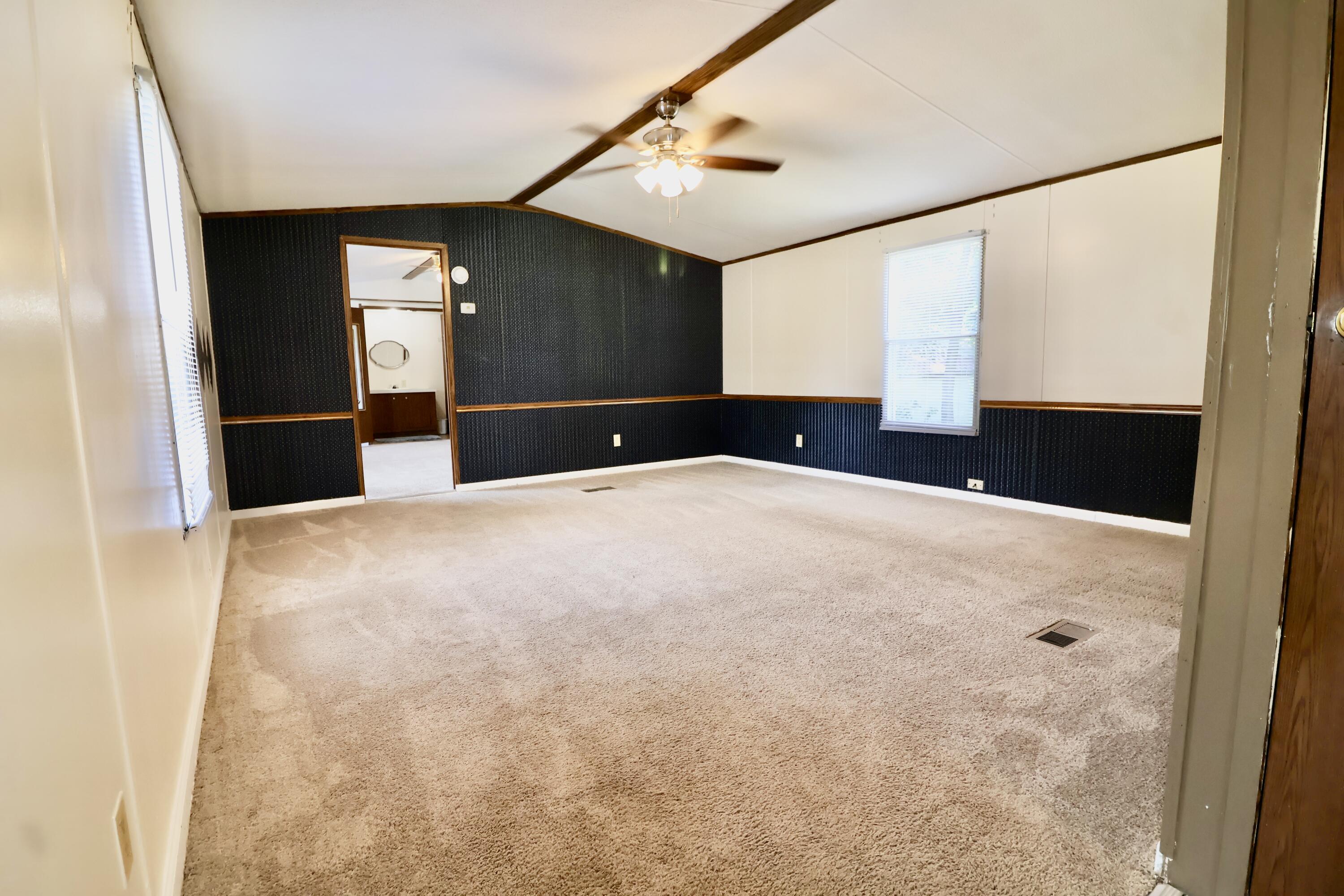212 Virginia Circle Property Photo 5