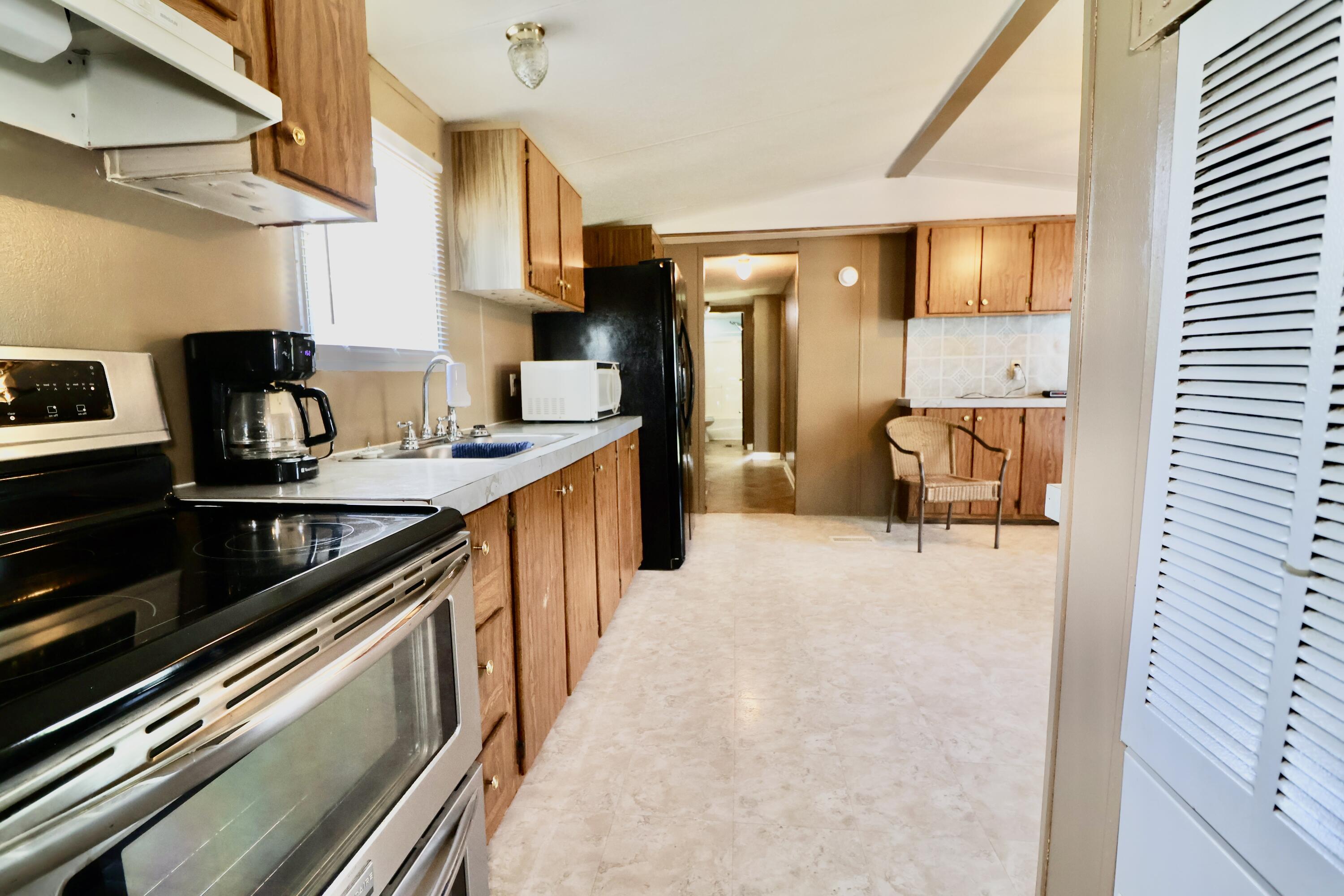 212 Virginia Circle Property Photo 6