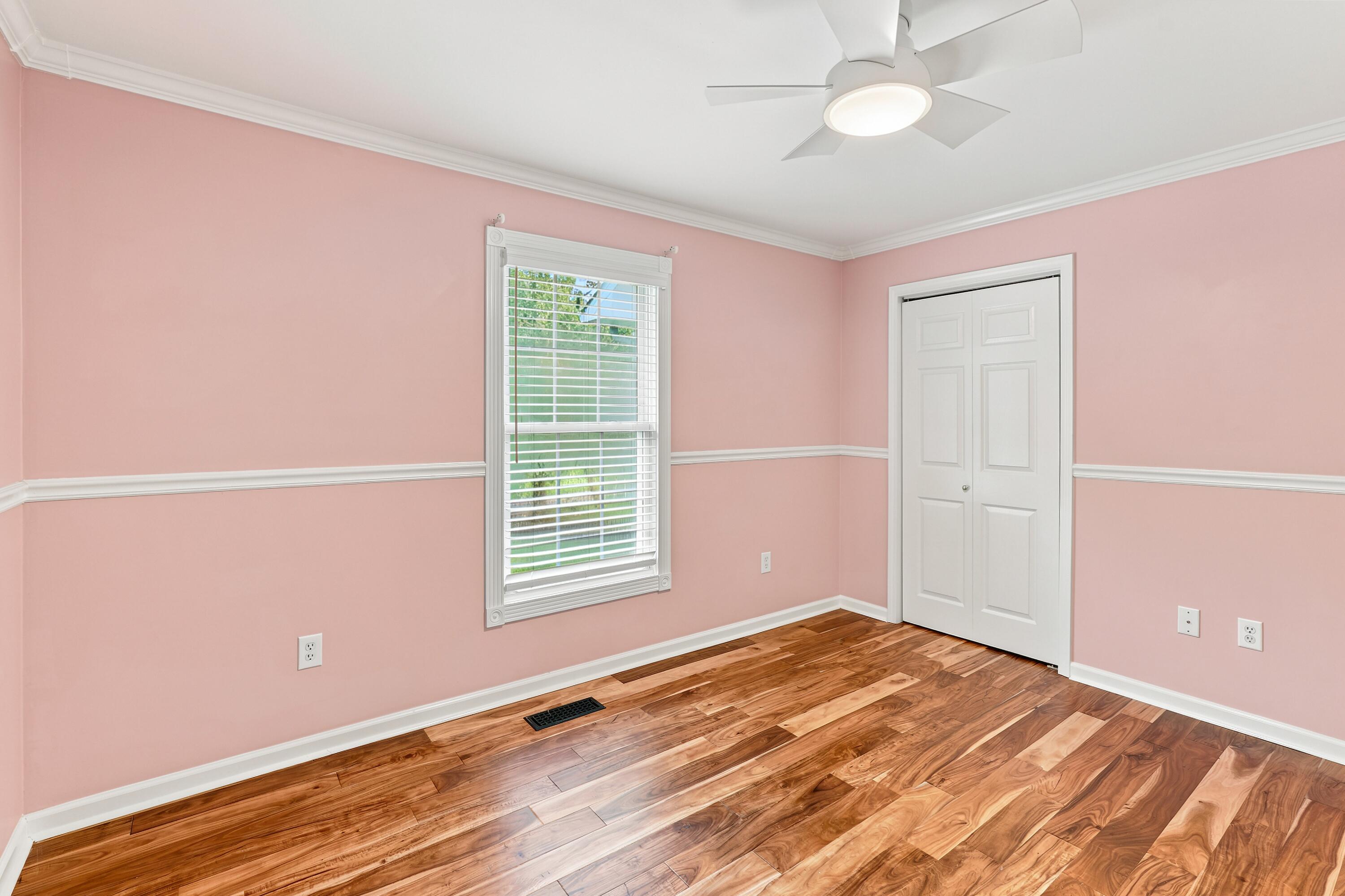 350 Holmes Drive Property Photo 21