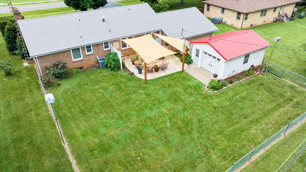 3614 Lafayette Road Property Photo 2