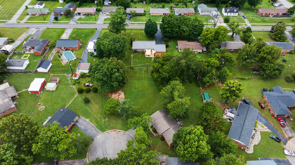 3614 Lafayette Road Property Photo 10
