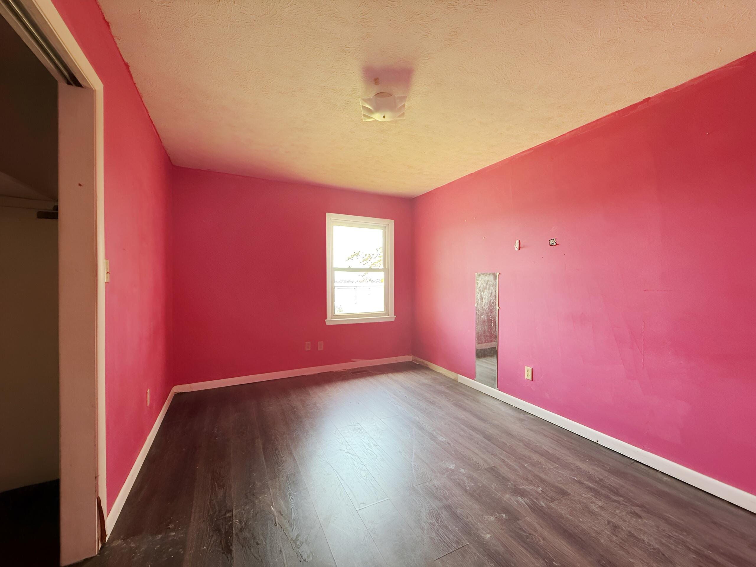900 Deerfield Lane Property Photo 13