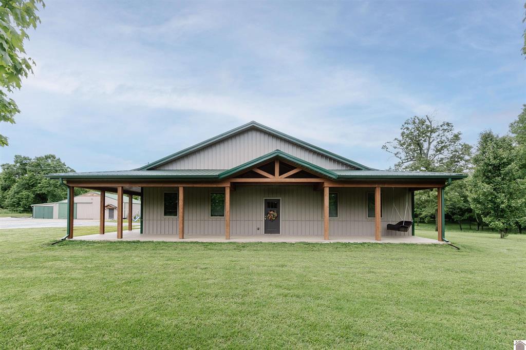 1430 Spence Chapel Road Property Photo 1