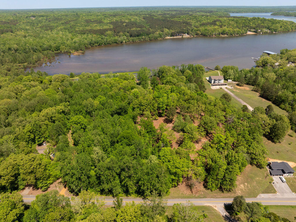 1 Sauger Lane Property Photo 3