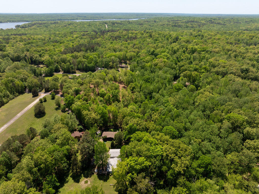 1 Sauger Lane Property Photo 10