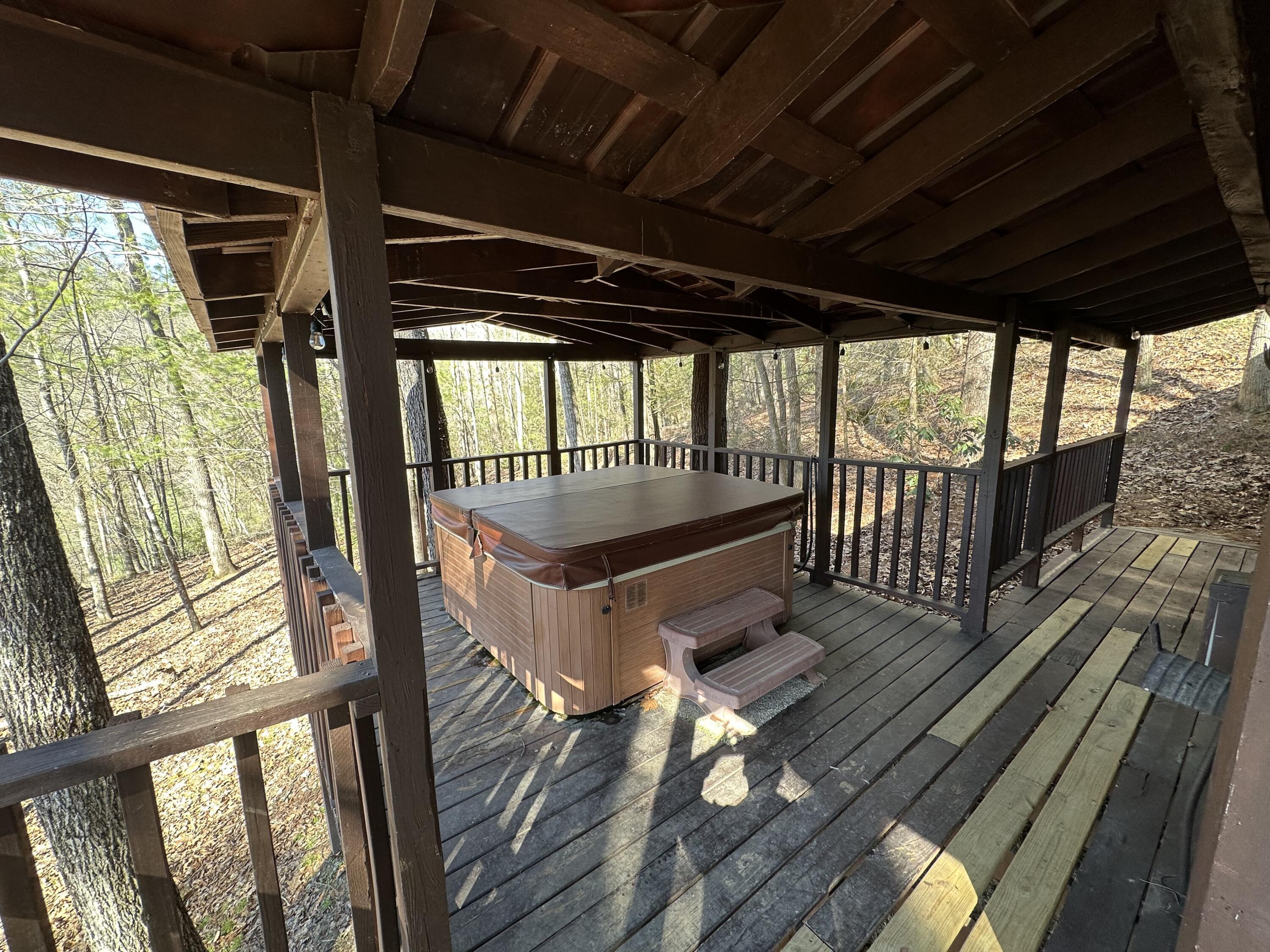 534 Cave Hollow Rd Road Property Photo 9