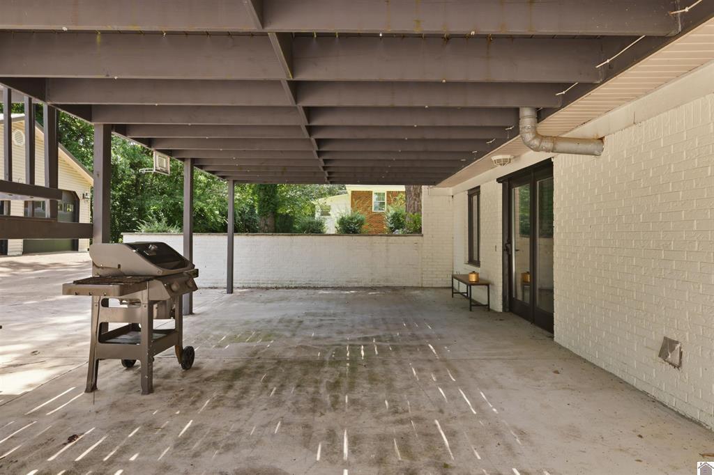 145 Treeland Drive Property Photo 9