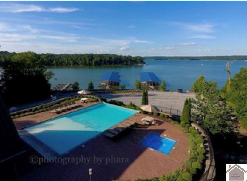 157 Deepwood Drive Property Photo 8