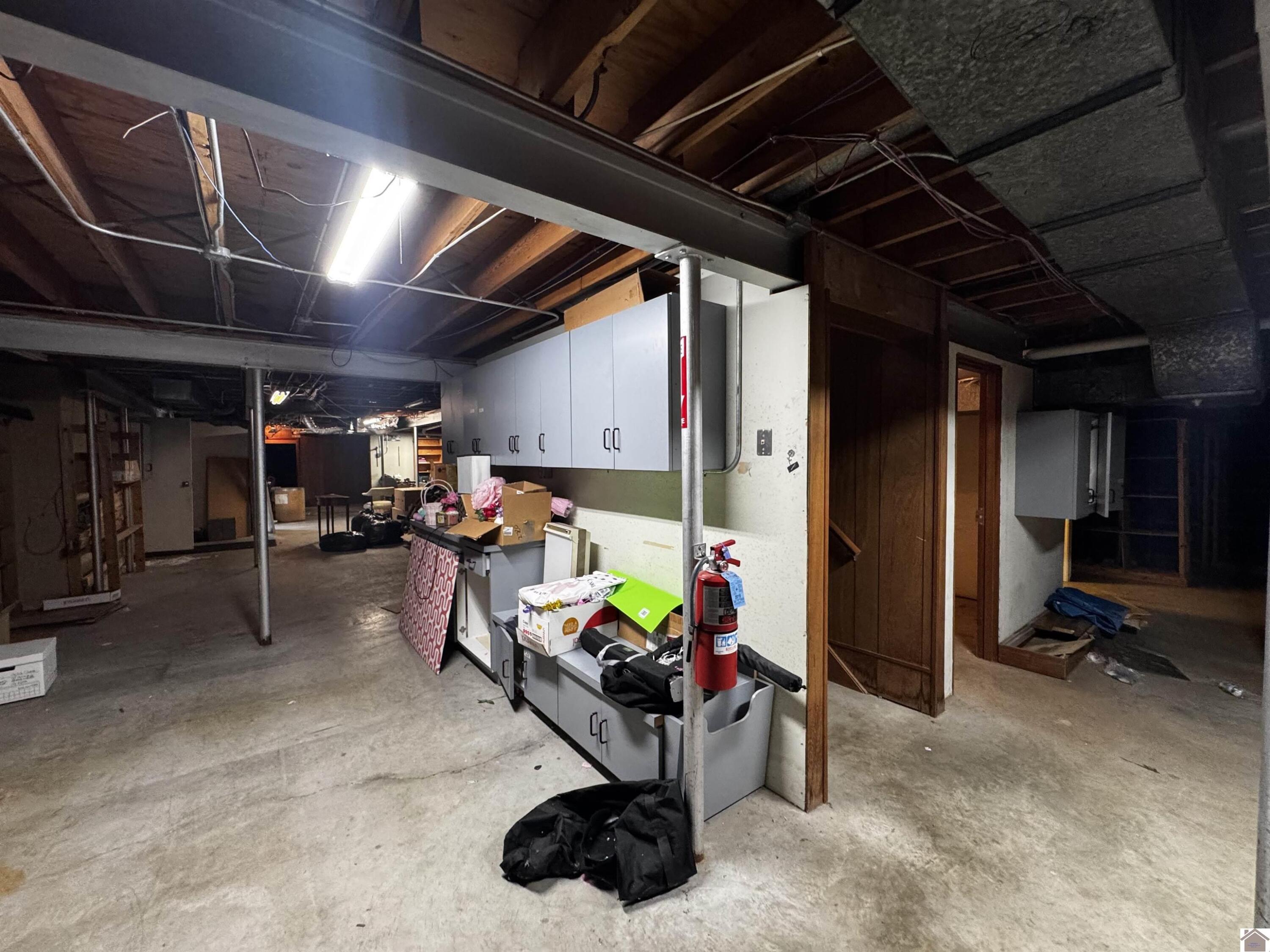 2421 Broadway Street Property Photo 33