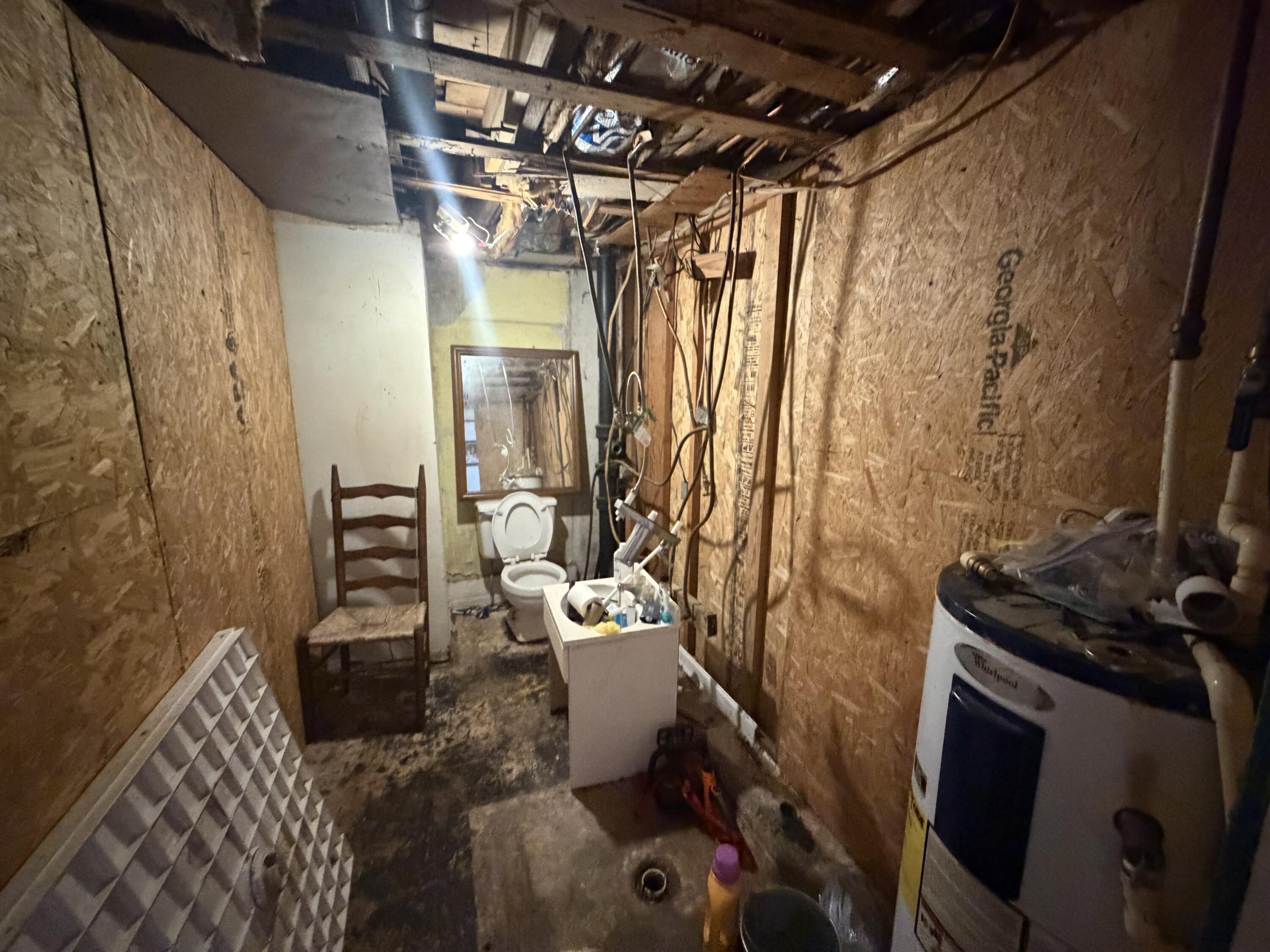 1602 Dodson Street Property Photo 8