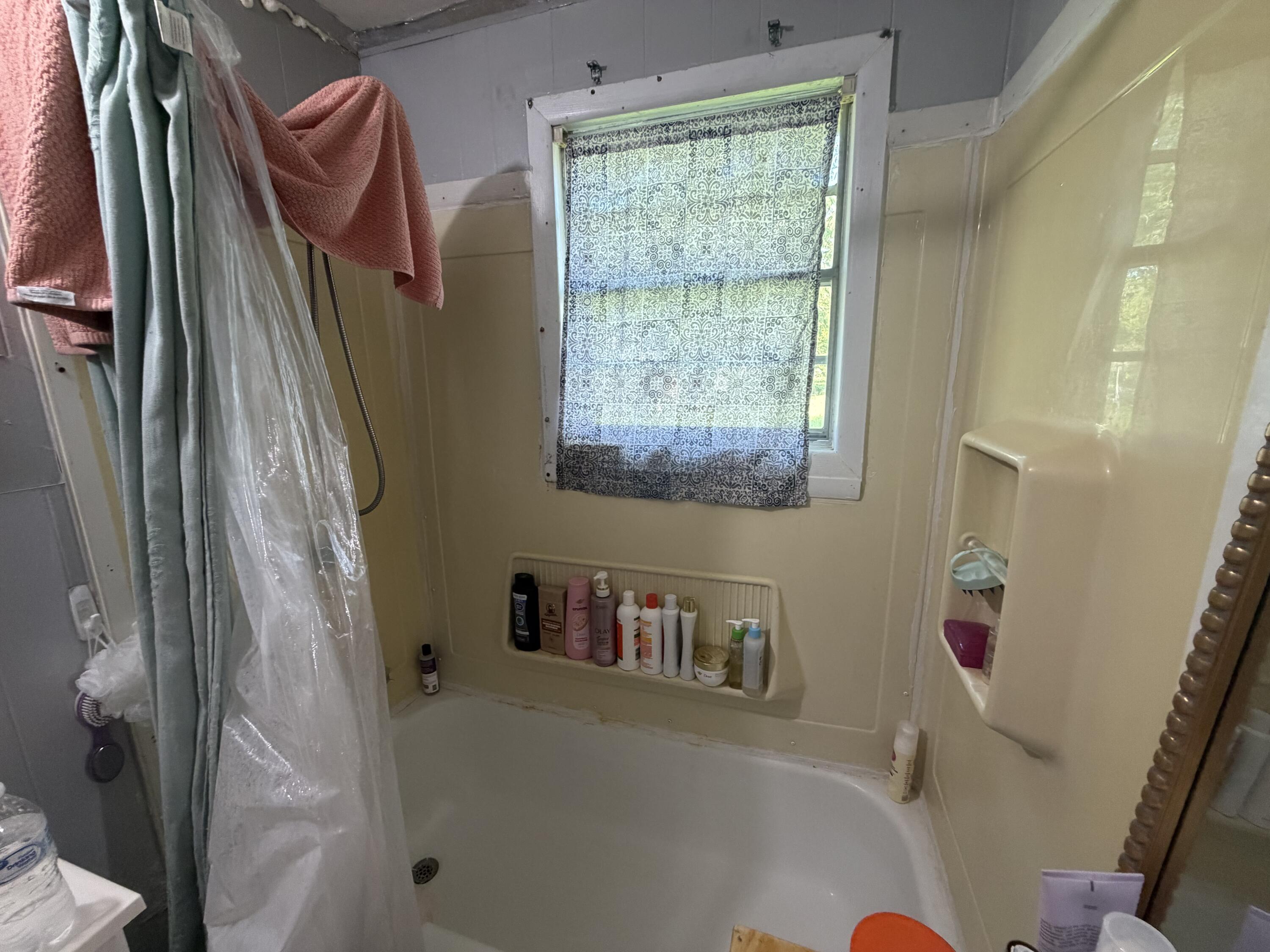 1602 Dodson Street Property Photo 29