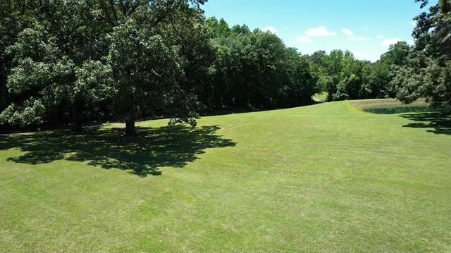845 S County Line Road Property Photo 8