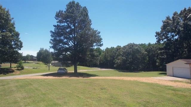 845 S County Line Road Property Photo 9
