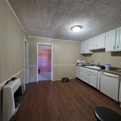 845 S County Line Road Property Photo 10