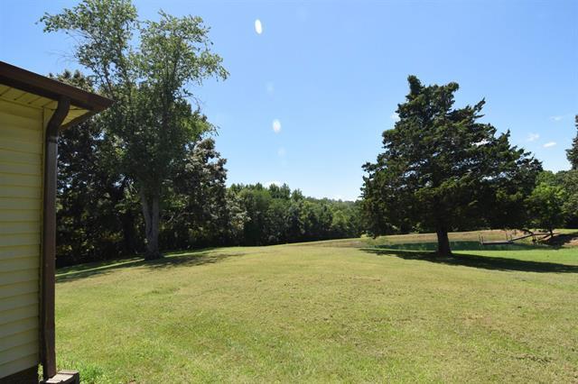 845 S County Line Road Property Photo 26