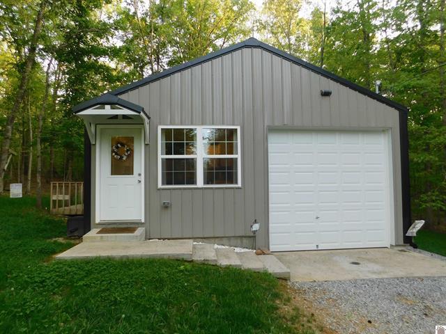 92 Clara Lane Property Photo 1