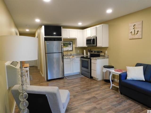 92 Clara Lane Property Photo 4