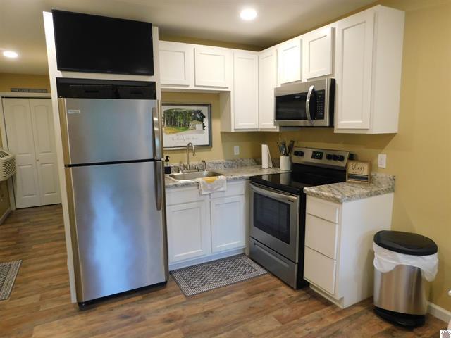 92 Clara Lane Property Photo 5