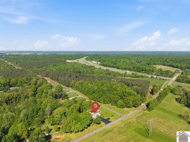803 N State Route 810 Property Photo 37