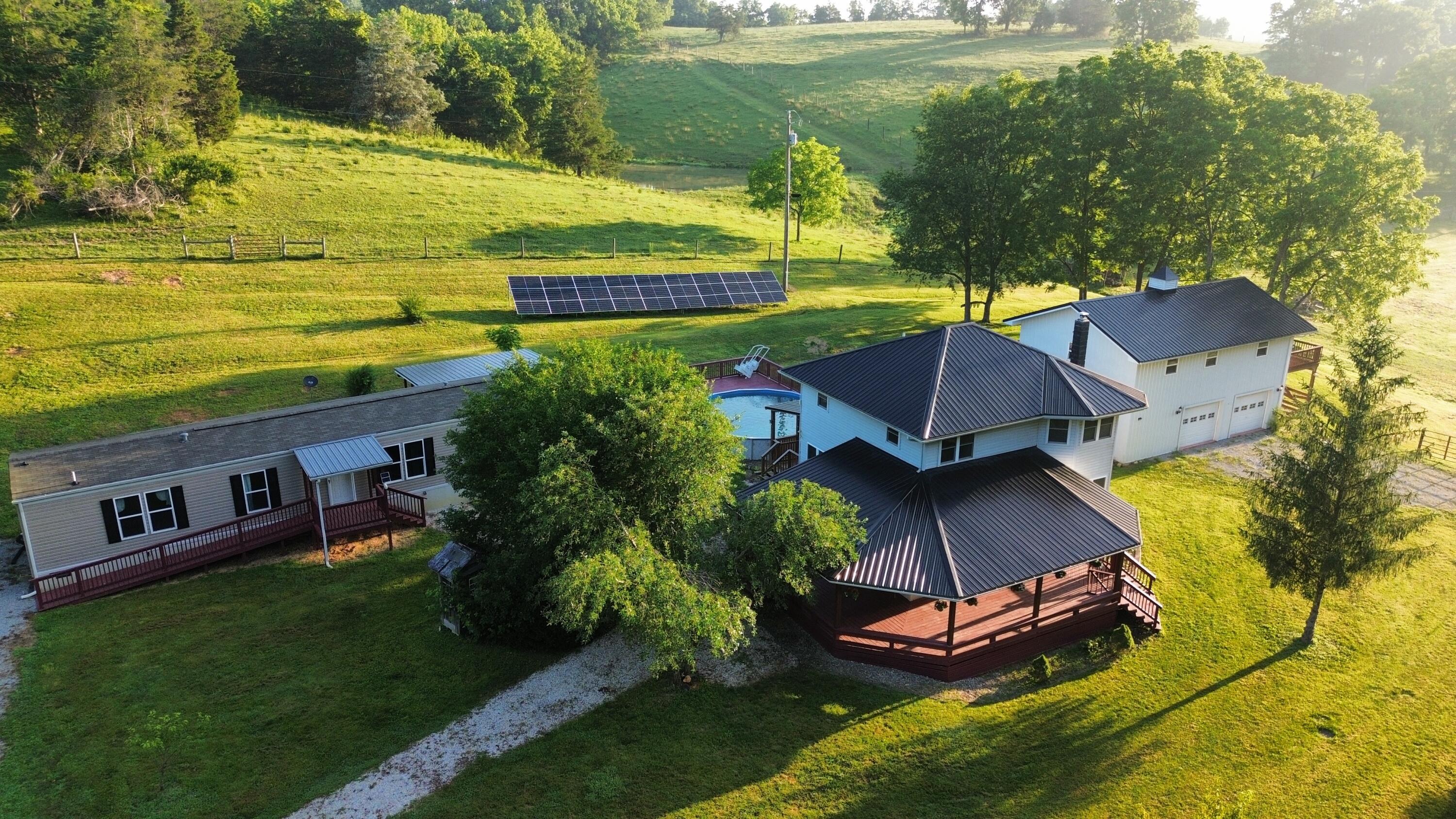 180 Ceder Road Property Photo 4