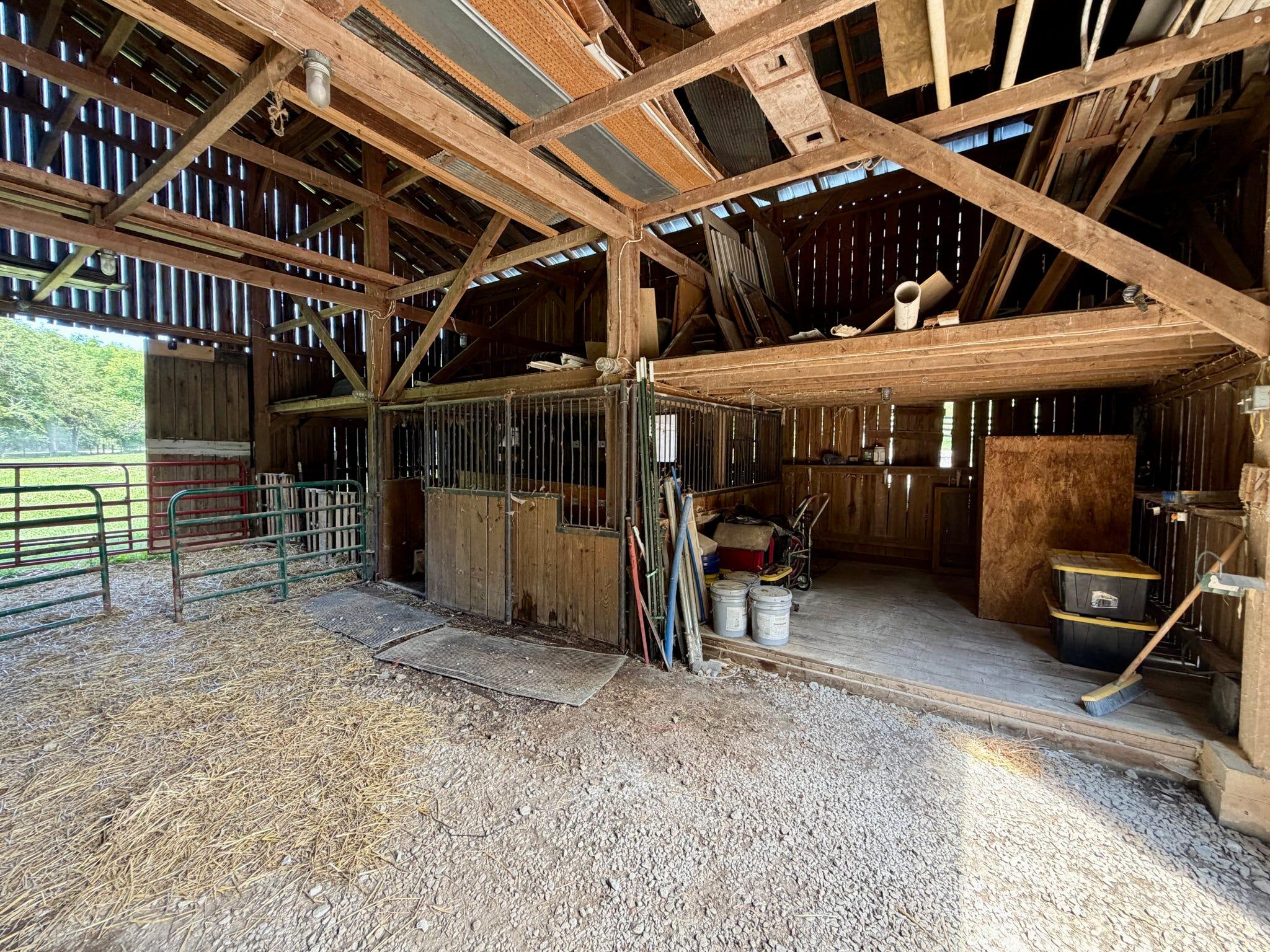 180 Ceder Road Property Photo 81