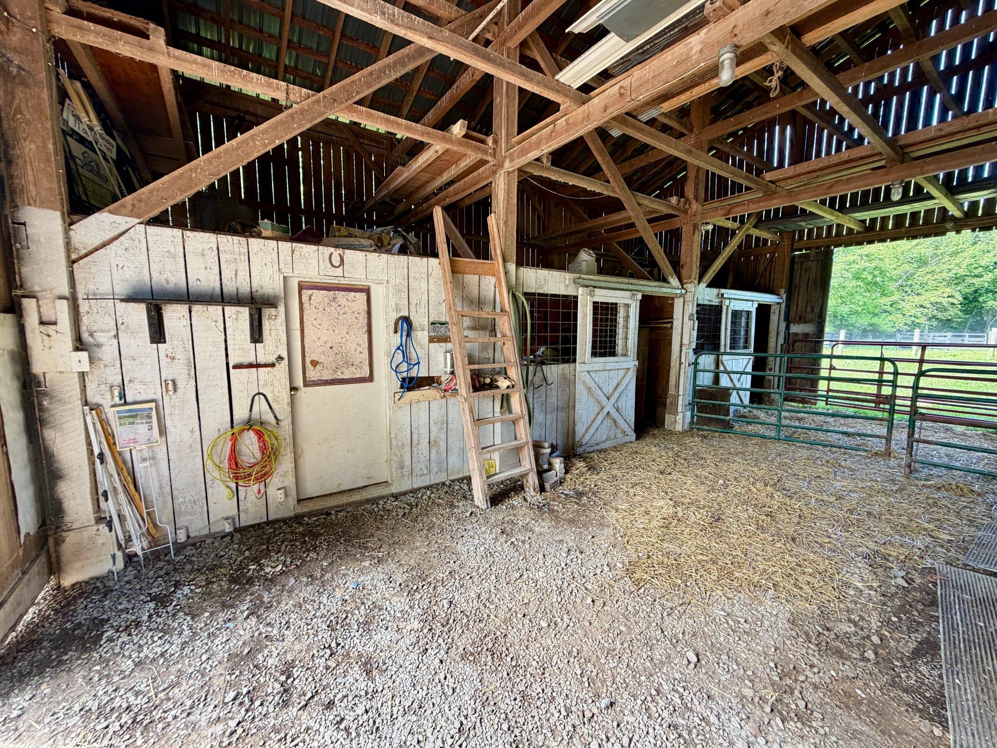 180 Ceder Road Property Photo 82