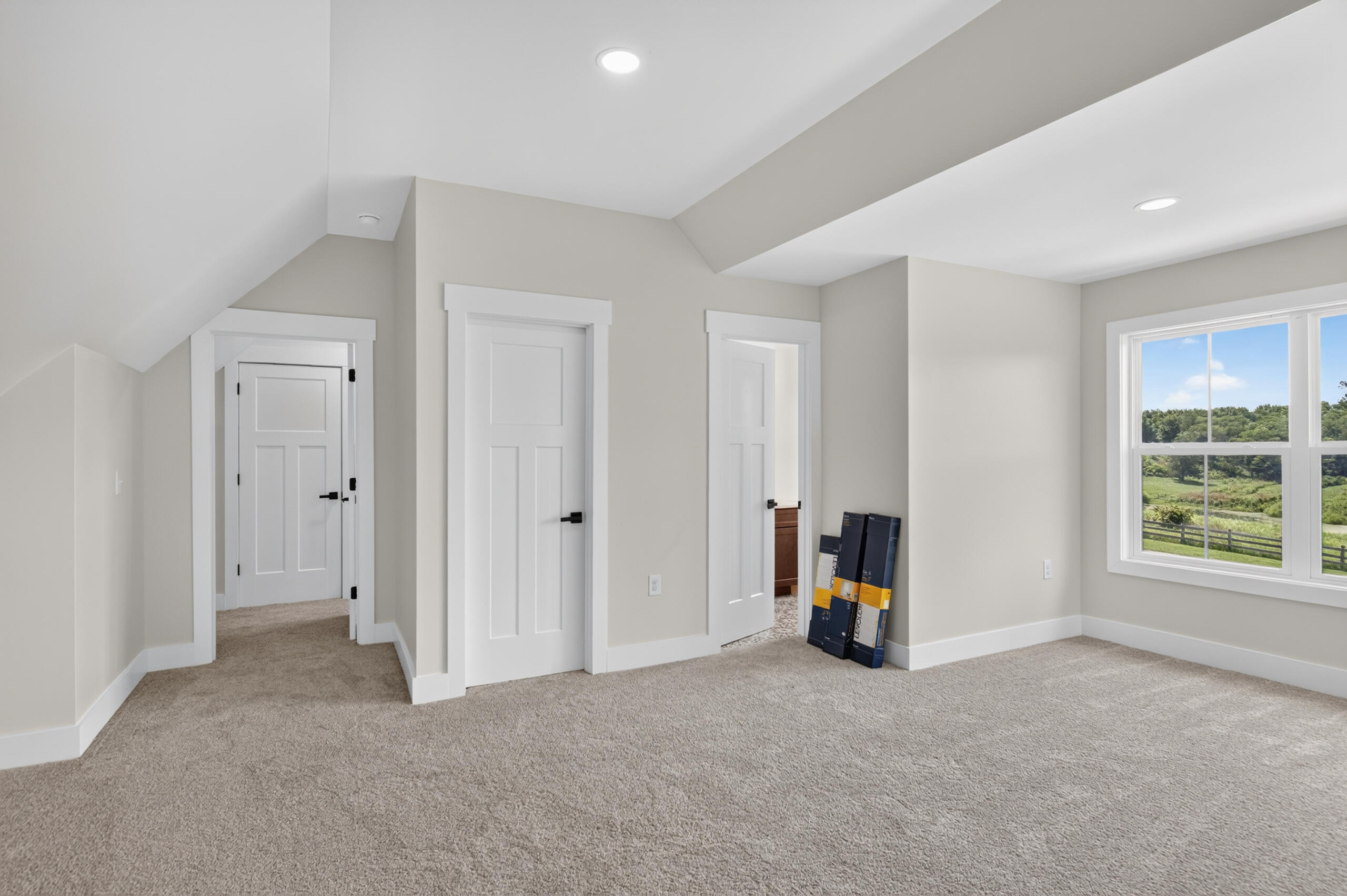 39 Bradley Street Property Photo 38