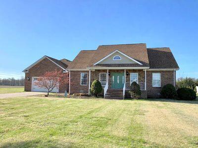 270 Mckenna Drive Property Photo 1